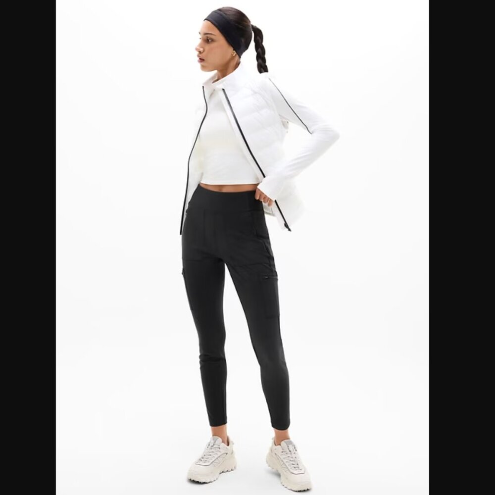 ATHLETA BLACK HEADLANDS HYBRID HIGH RISE CARGO HIKING LEGGING PANTS 0 XS